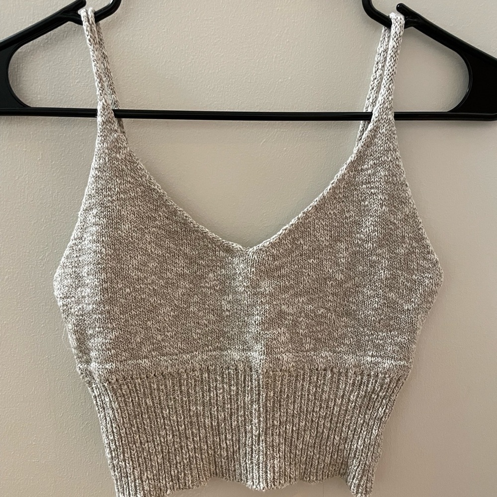 Beige cropped top